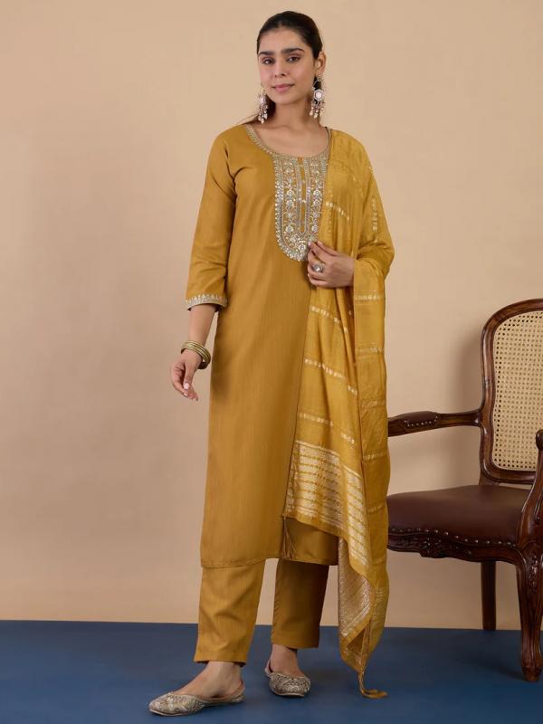 VP 9829 M Elegant Embroidered Kurta Pant Set for Women